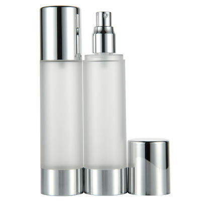 Un buon prezzo. Contenitore cosmetico senza aria a colori personalizzati da 100 ml per le prestazioni del corpo/cilindro in linea
