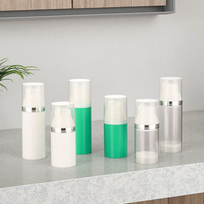 Prezzo buono Flacone con pompa airless in PETG da 30 ml 50 ml per siero cosmetico in linea